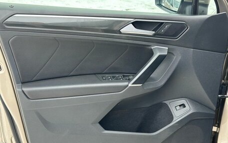 Volkswagen Tiguan II, 2018 год, 2 840 000 рублей, 13 фотография