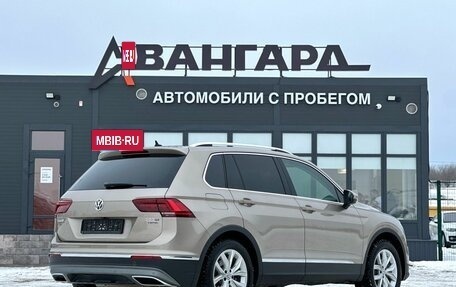 Volkswagen Tiguan II, 2018 год, 2 840 000 рублей, 4 фотография