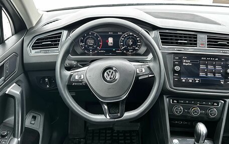 Volkswagen Tiguan II, 2018 год, 2 840 000 рублей, 20 фотография