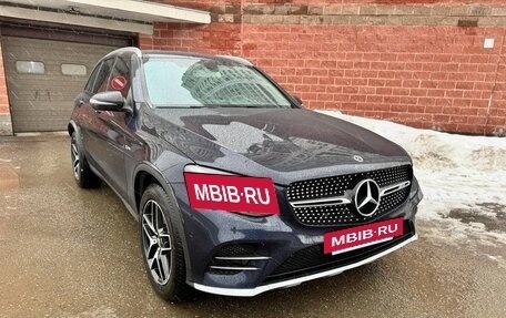 Mercedes-Benz GLC AMG, 2018 год, 4 500 000 рублей, 3 фотография