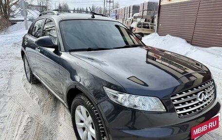 Infiniti FX I, 2005 год, 750 000 рублей, 4 фотография