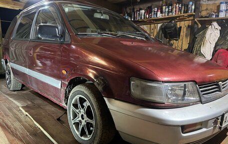 Mitsubishi Space Wagon III, 1994 год, 120 000 рублей, 4 фотография