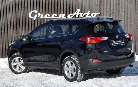 Toyota RAV4, 2013 год, 1 680 000 рублей, 3 фотография