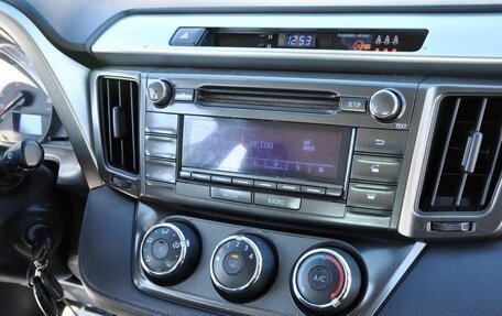 Toyota RAV4, 2013 год, 1 680 000 рублей, 14 фотография