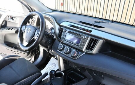 Toyota RAV4, 2013 год, 1 680 000 рублей, 12 фотография