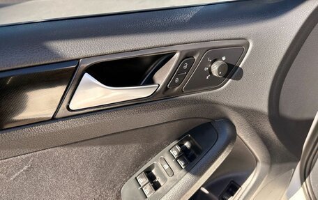 Volkswagen Jetta VI, 2013 год, 759 000 рублей, 15 фотография