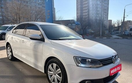 Volkswagen Jetta VI, 2013 год, 759 000 рублей, 8 фотография