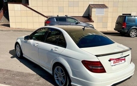Mercedes-Benz C-Класс, 2010 год, 1 050 000 рублей, 10 фотография
