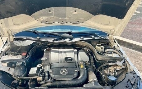 Mercedes-Benz C-Класс, 2010 год, 1 050 000 рублей, 21 фотография