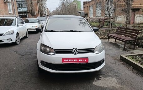 Volkswagen Polo VI (EU Market), 2011 год, 600 000 рублей, 1 фотография