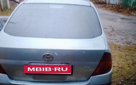 Toyota Prius IV XW50, 1999 год, 170 000 рублей, 4 фотография