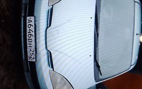 Toyota Prius IV XW50, 1999 год, 170 000 рублей, 6 фотография