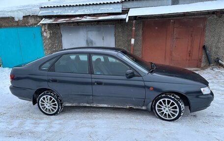 Toyota Carina E, 1996 год, 250 000 рублей, 2 фотография