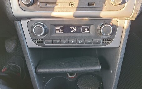 Volkswagen Polo VI (EU Market), 2017 год, 650 000 рублей, 8 фотография