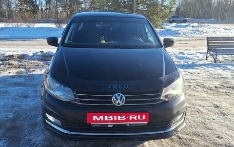 Volkswagen Polo VI (EU Market), 2017 год, 650 000 рублей, 2 фотография
