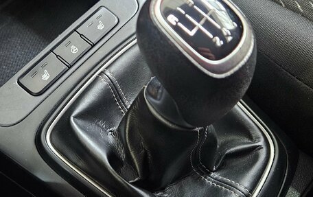 KIA Rio IV, 2019 год, 1 299 000 рублей, 15 фотография