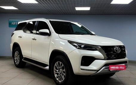 Toyota Fortuner II, 2020 год, 4 307 000 рублей, 3 фотография