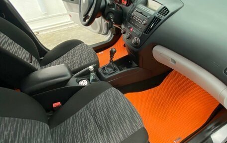 KIA cee'd I рестайлинг, 2008 год, 500 000 рублей, 2 фотография