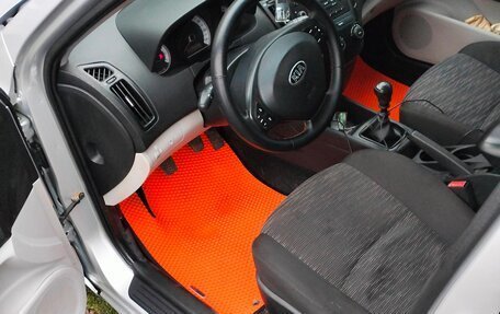 KIA cee'd I рестайлинг, 2008 год, 500 000 рублей, 16 фотография