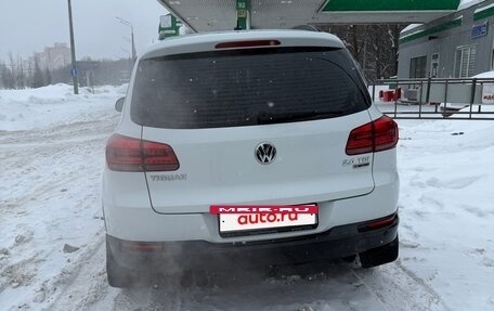 Volkswagen Tiguan I, 2015 год, 1 600 000 рублей, 4 фотография