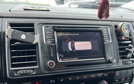 Volkswagen Multivan T6 рестайлинг, 2017 год, 4 000 000 рублей, 9 фотография