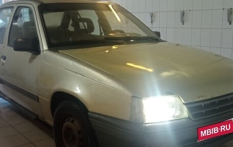 Opel Kadett E рестайлинг, 1986 год, 95 000 рублей, 1 фотография