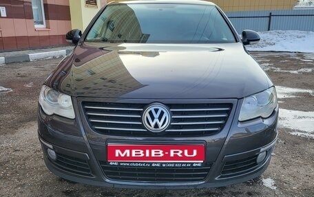 Volkswagen Passat B6, 2006 год, 600 000 рублей, 1 фотография