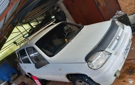 Chevrolet Niva I рестайлинг, 2009 год, 360 000 рублей, 1 фотография