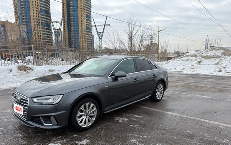 Audi A4, 2018 год, 3 150 000 рублей, 5 фотография