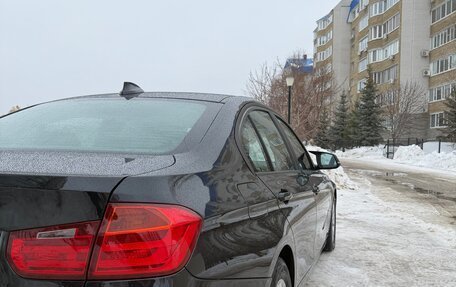 BMW 3 серия, 2012 год, 1 280 000 рублей, 11 фотография