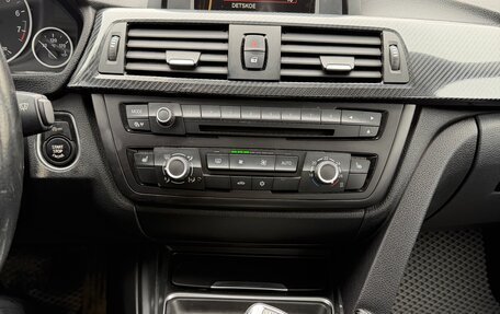 BMW 3 серия, 2012 год, 1 280 000 рублей, 21 фотография