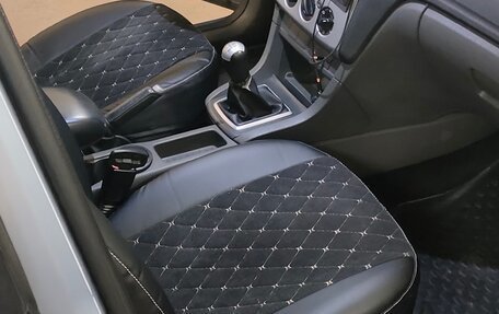 Ford Focus II рестайлинг, 2006 год, 340 000 рублей, 24 фотография