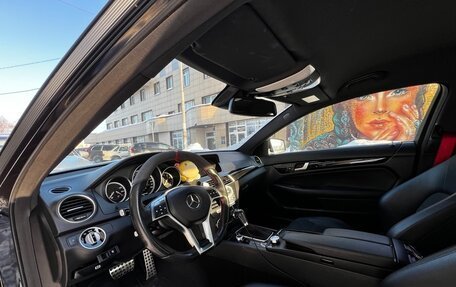 Mercedes-Benz C-Класс AMG, 2012 год, 3 150 000 рублей, 7 фотография