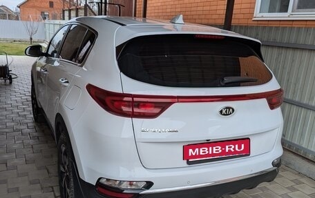 KIA Sportage IV рестайлинг, 2018 год, 2 090 000 рублей, 11 фотография