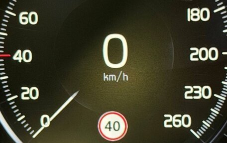 Volvo V60 Cross Country II, 2020 год, 3 800 000 рублей, 14 фотография