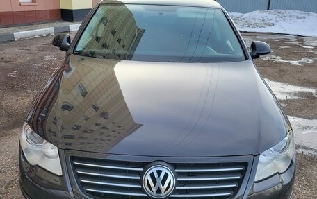 Volkswagen Passat B6, 2006 год, 600 000 рублей, 2 фотография