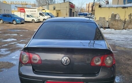 Volkswagen Passat B6, 2006 год, 600 000 рублей, 6 фотография