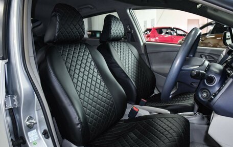 Honda Insight II рестайлинг, 2010 год, 829 000 рублей, 10 фотография