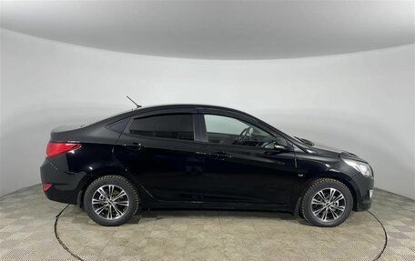 Hyundai Solaris II рестайлинг, 2015 год, 1 050 000 рублей, 4 фотография