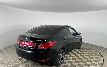 Hyundai Solaris II рестайлинг, 2015 год, 1 050 000 рублей, 5 фотография