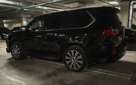 Lexus LX III, 2017 год, 11 000 000 рублей, 4 фотография
