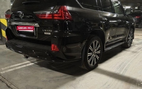 Lexus LX III, 2017 год, 11 000 000 рублей, 2 фотография