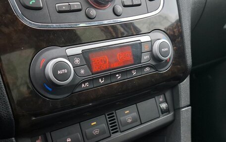 Ford Focus II рестайлинг, 2007 год, 800 000 рублей, 22 фотография