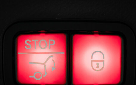 Mercedes-Benz GLC, 2020 год, 4 950 000 рублей, 32 фотография