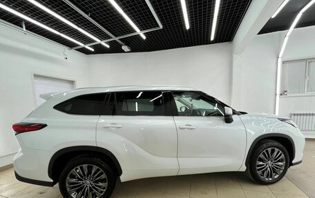 Toyota Highlander, 2026 год, 5 640 000 рублей, 23 фотография