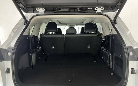 Toyota Highlander, 2026 год, 5 640 000 рублей, 32 фотография