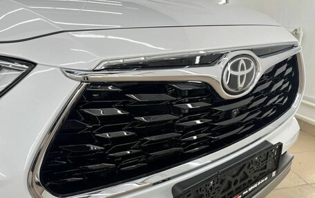 Toyota Highlander, 2026 год, 5 640 000 рублей, 25 фотография