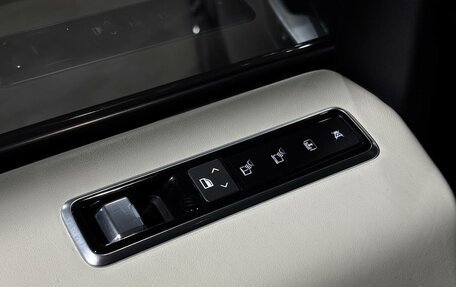 Land Rover Range Rover IV рестайлинг, 2019 год, 7 700 000 рублей, 17 фотография