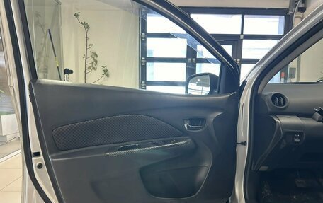 Toyota Yaris III рестайлинг, 2007 год, 599 000 рублей, 13 фотография