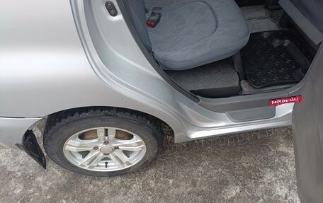 Toyota FunCargo, 2001 год, 425 000 рублей, 23 фотография